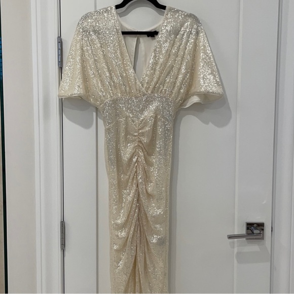 NBD krystle maxi dress in white - Picture 4 of 5